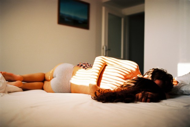 nahi-lezime-na-posteli